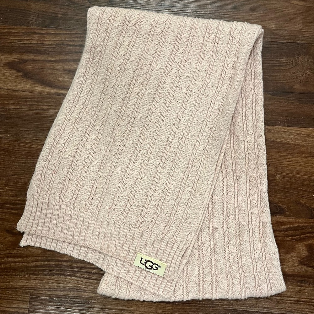UGG Australia Cashmere Scarf in Pale Pink 72”/11”
